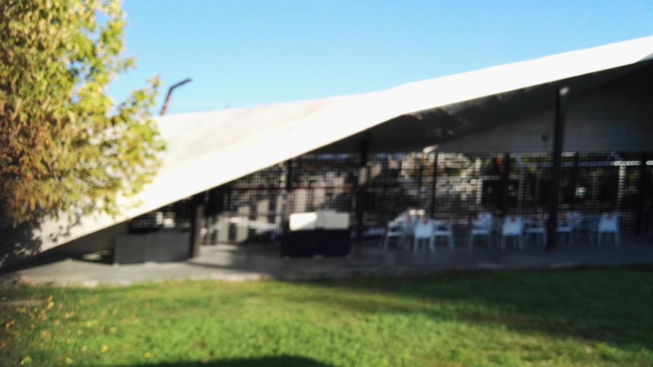 Albergue Rural Via De La Plata Casar de Cáceres Eksteriør bilde